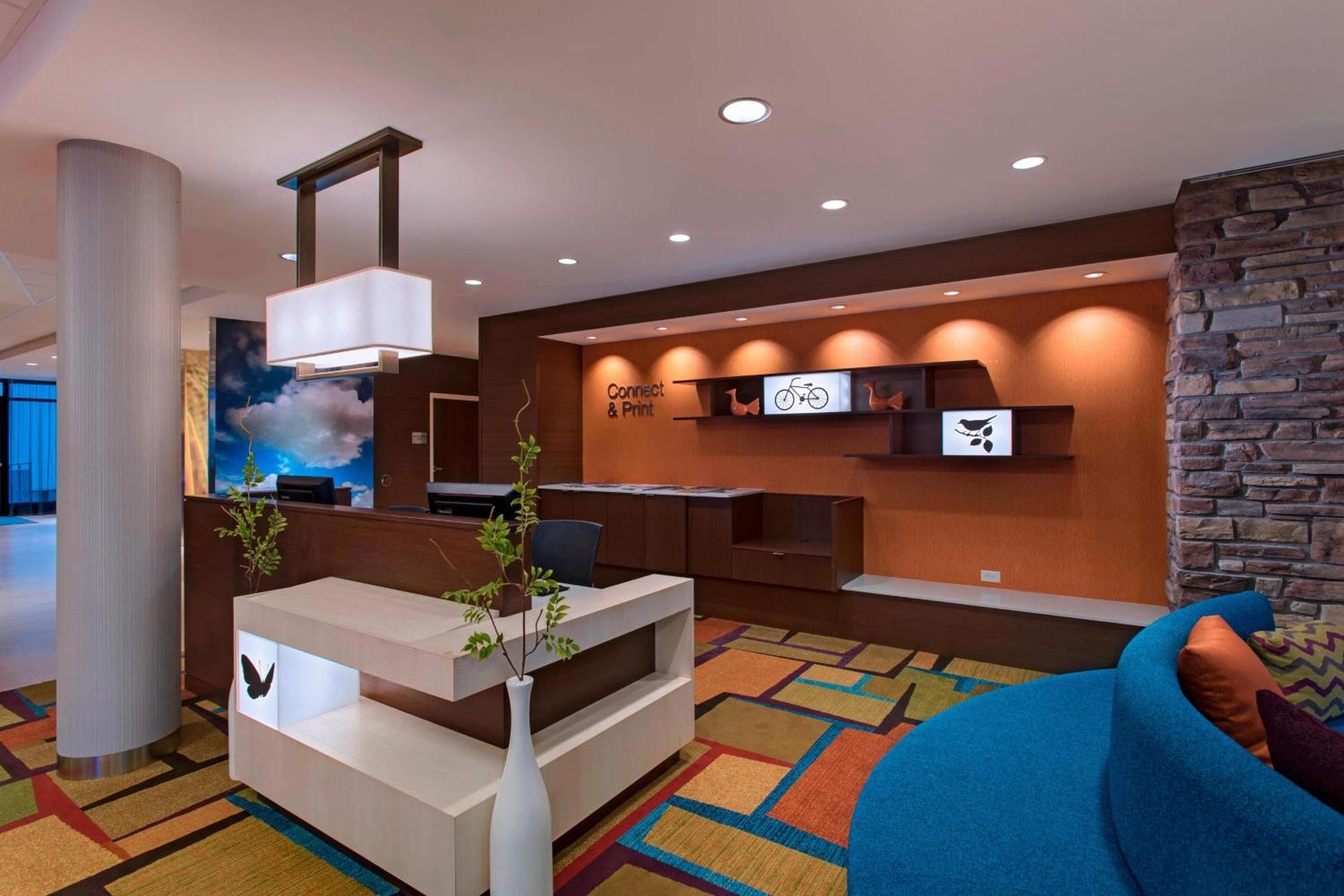 Fairfield Inn & Suites By Marriott La Crosse Downtown Exterior photo